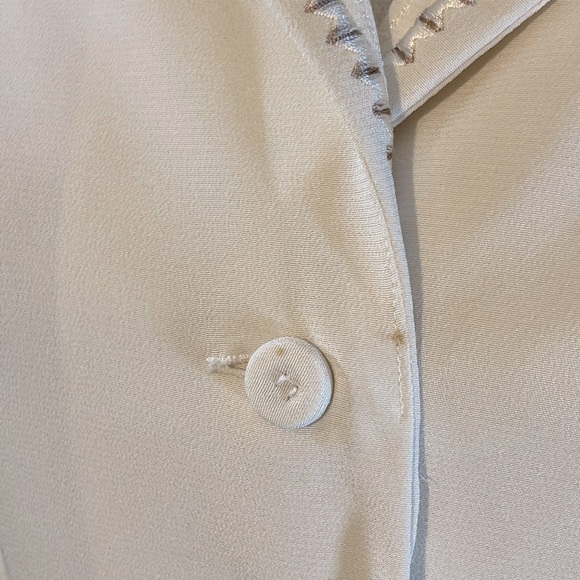 FIJI SPORT Vintage Button Down Blouse w Embroidered Trim Cream-6 - Picture 3 of 4